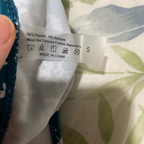 Tankini - Picture 3 of 3